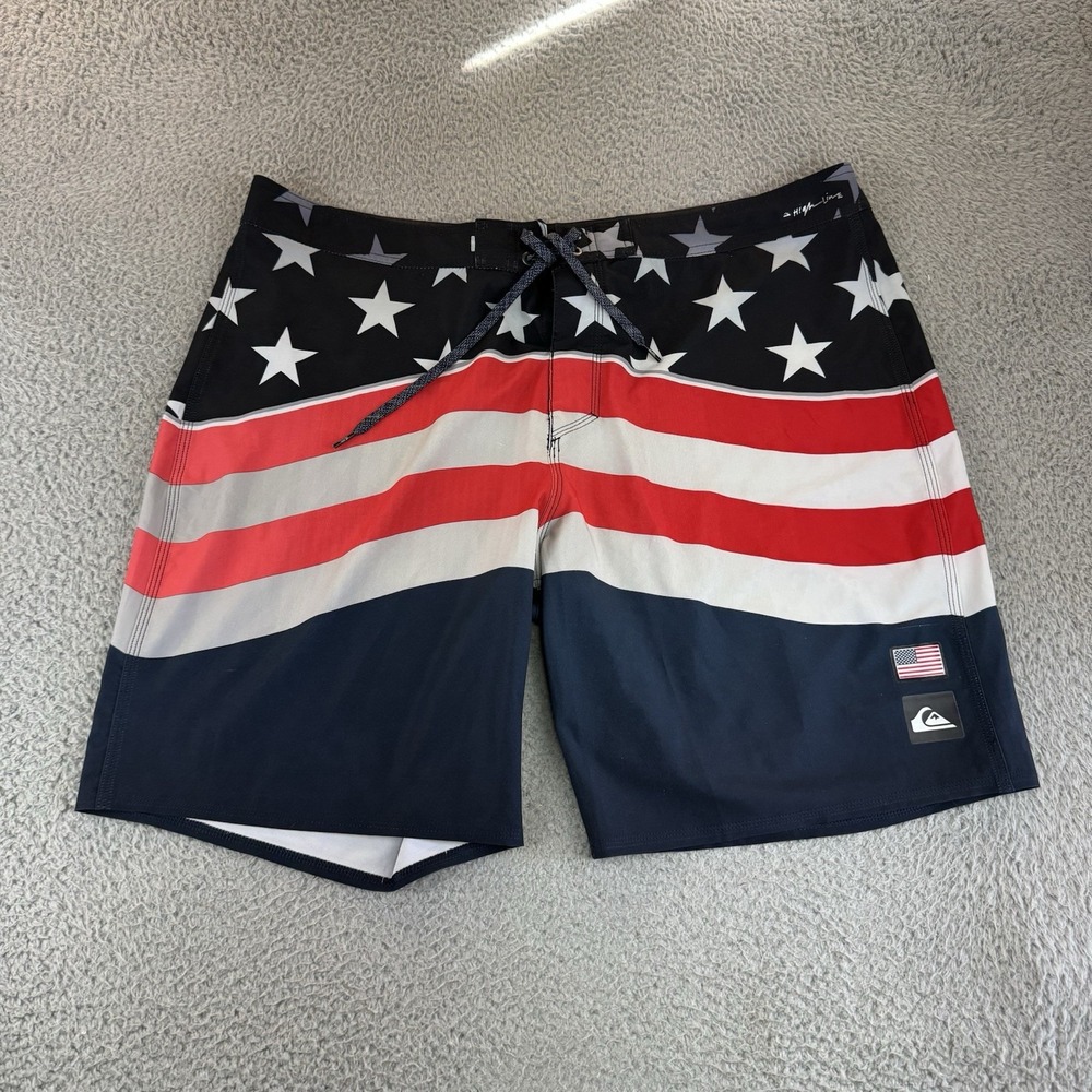 Quiksilver Board Shorts Mens 40 Highline Patriotic Stars Stripes USA Swim Trunks